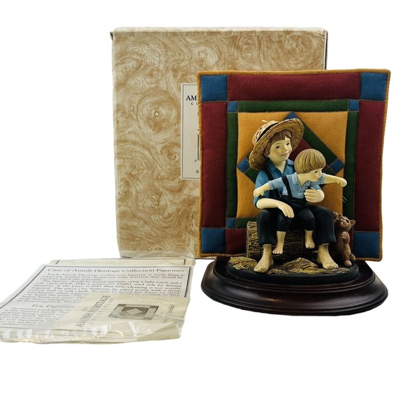 Amish Heritage Eli & Benjamin Figurine With Quilt‎ #30013 Willitts Boxed - Picture 2 of 7